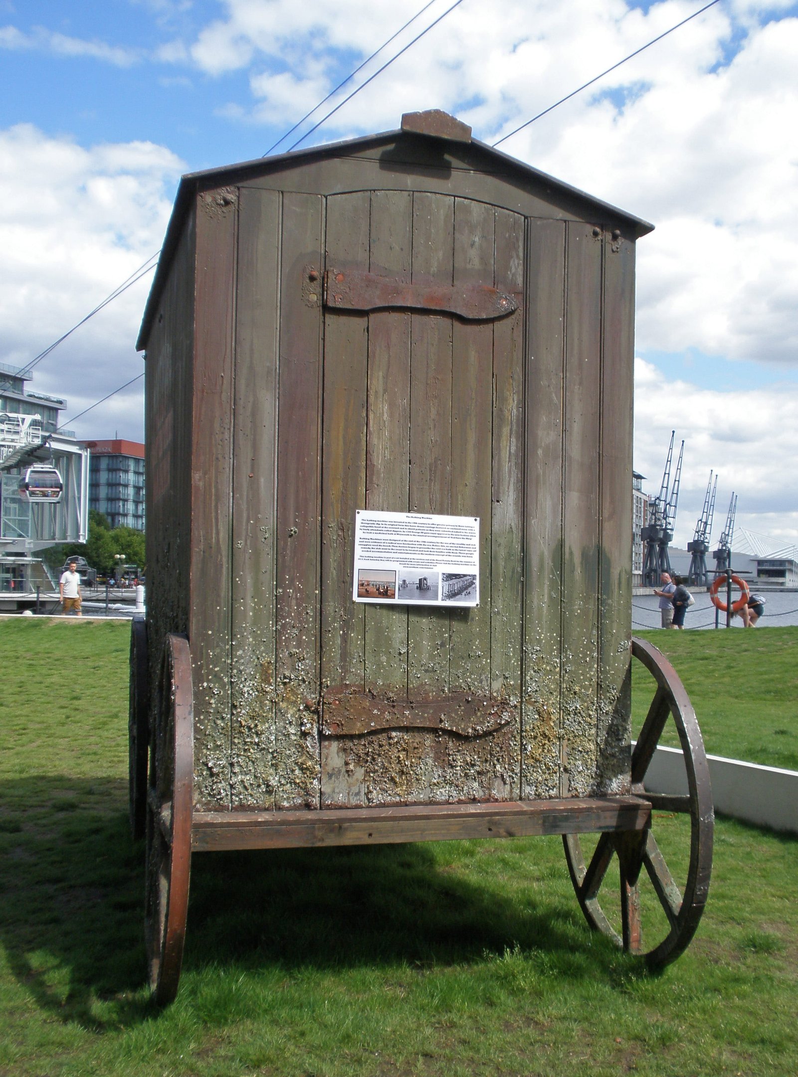 Bathing machine on wheels at Royal Victoria Dock