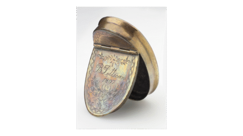 Snuff box, oval, curved upwards at both ends, hinged lid hinged three-quarters across top, engraved B. Pettican, 1807, English, 1807